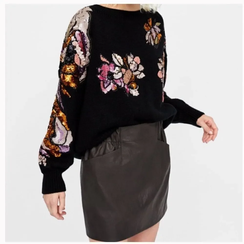 ✨ FAUX LEATHER MINI SKIRT WITH POCKETS✨